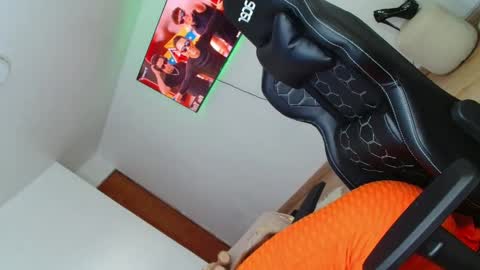Snapshot of hot_beruska_gil chatting on 06-01-26, 02:30 Beruska online show from 06-01-26, 02:30