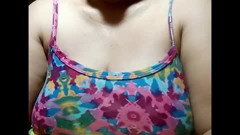 hot_boobs21 online show from 01-20-25, 09:32