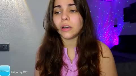LiluCaroline online show from 05-06-26, 03:17