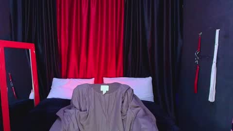 hot chocolate 4u online show from 01-30-25, 02:47