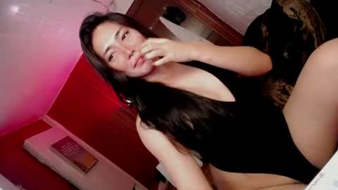 its me CLAUDIA online show from 06-13-26, 03:37