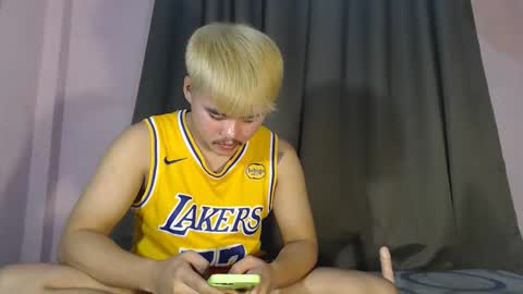 hot_emmanuel online show from 04-12-26, 11:04