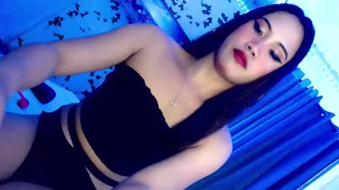 Snapshot of hot_fuckingmedusa69 chatting on 01-02-25, 04:35 Naughty Allison online show from 01-02-25, 04:35