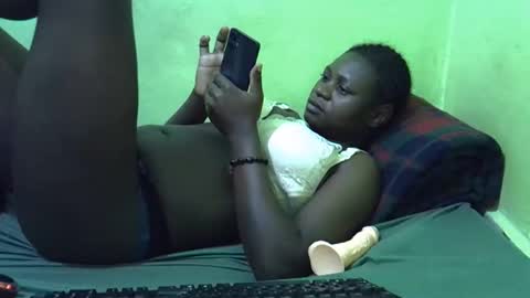 hot_girlly online show from 09-09-25, 06:07