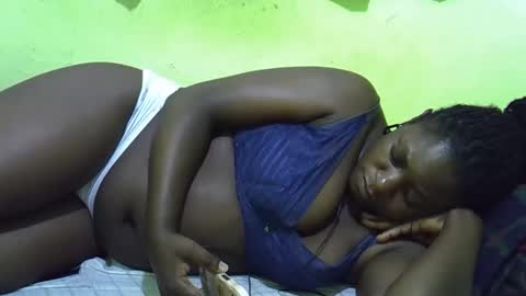 Snapshot of hot_girlly chatting on 03-15-26, 07:14 hot_girlly online show from 03-15-26, 07:14