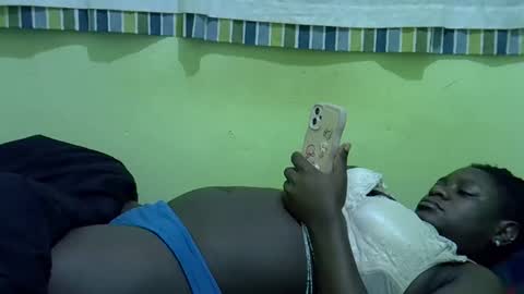 Snapshot of hot_girlly chatting on 03-31-26, 06:25 hot_girlly online show from 03-31-26, 06:25