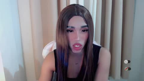 Khianna online show from 07-16-26, 02:01