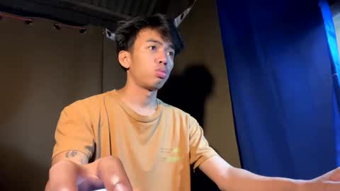 hot_kianxx online show from 10-09-25, 01:31