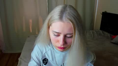 hot_kittie_hot online show from 06-13-26, 07:39