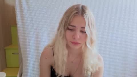 hot_kittie_hot online show from 06-15-26, 02:47