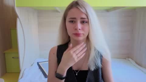 hot_kittie_hot online show from 06-17-26, 02:03