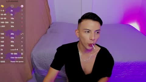 Snapshot of hot_latin_temptation chatting on 04-02-26, 03:48 Alejandro online show from 04-02-26, 03:48