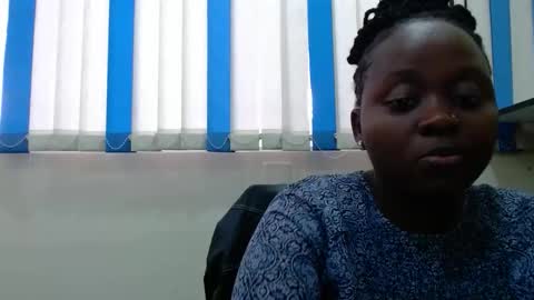 Linah online show from 01-13-26, 05:35