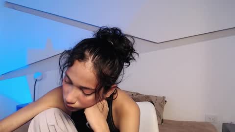 Alana online show from 12-16-25, 08:47