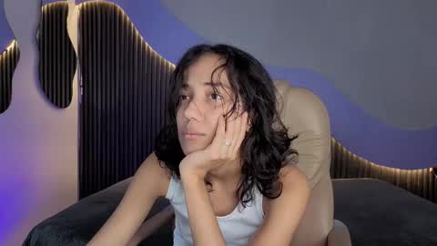 Alana online show from 03-25-26, 09:32