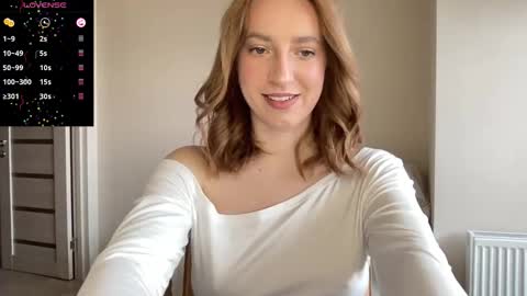 Lina online show from 10-07-25, 11:07