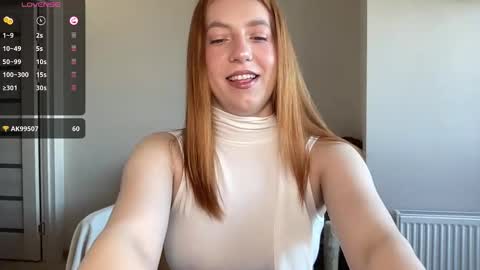 Lina online show from 05-04-26, 06:42