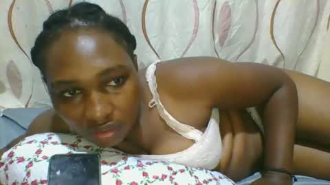 Snapshot of hot_masha chatting on 03-08-25, 10:56 hot_masha online show from 03-08-25, 10:56