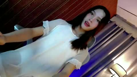 hot_olivia69 online show from 06-05-26, 04:56
