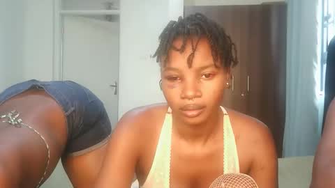 Hot petite online show from 04-29-26, 10:19