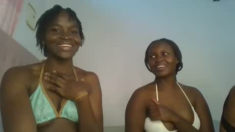 Snapshot of hot_petite12 chatting on 07-23-26, 11:30 Petite online show from 07-23-26, 11:30
