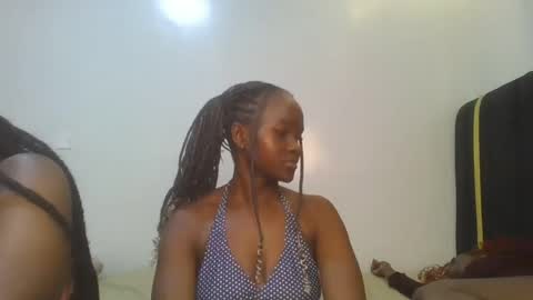 Snapshot of hot_petite12 chatting on 08-02-26, 04:44 Petite online show from 08-02-26, 04:44