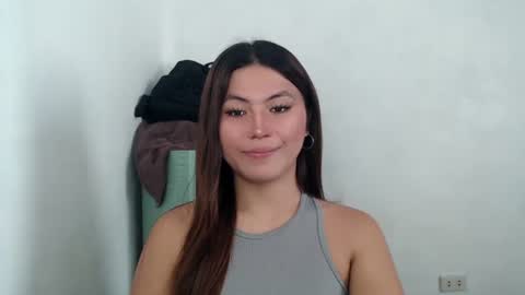 Nikki  online show from 04-17-26, 04:26