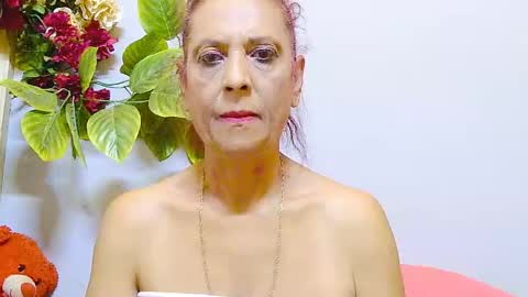 hot queen online show from 07-18-26, 06:50