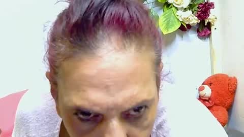 hot queen online show from 07-28-26, 05:14