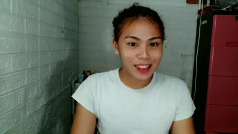 Snapshot of hot_selenaxx chatting on 06-30-26, 12:28 Selena online show from 06-30-26, 12:28