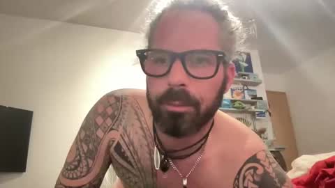 Snapshot of hot_sex83 chatting on 01-24-25, 06:56 letmedoo2 online show from 01-24-25, 06:56