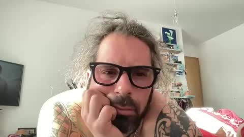 Snapshot of hot_sex83 chatting on 01-27-25, 11:11 letmedoo2 online show from 01-27-25, 11:11