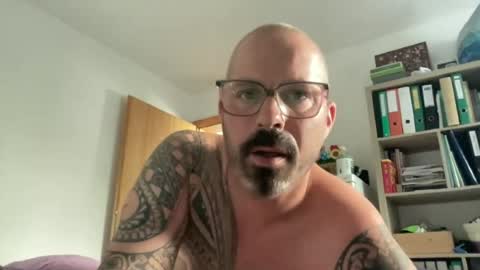 letmedoo2 online show from 07-13-26, 09:23