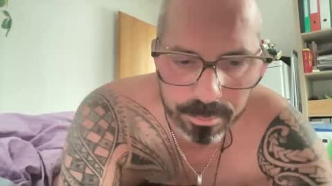 letmedoo2 online show from 07-19-26, 09:24