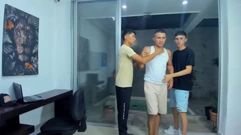 Snapshot of hot_sexmature chatting on 09-16-25, 02:23 Vanesa Oliver and Andrew online show from 09-16-25, 02:23