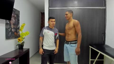 Vanesa Oliver and Andrew online show from 02-06-26, 05:23