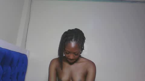 Snapshot of hot_sexxxy_girl chatting on 06-22-26, 02:57 Milly online show from 06-22-26, 02:57