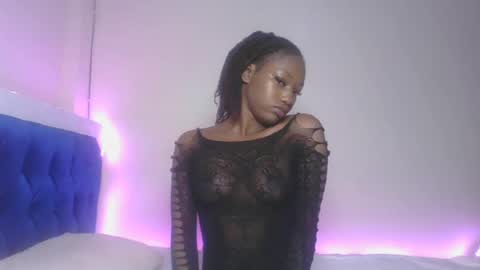 Snapshot of hot_sexxxy_girl chatting on 06-23-26, 12:14 Milly online show from 06-23-26, 12:14