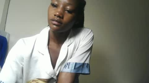 Snapshot of hot_sexxxy_girl chatting on 07-14-26, 10:54 Milly online show from 07-14-26, 10:54