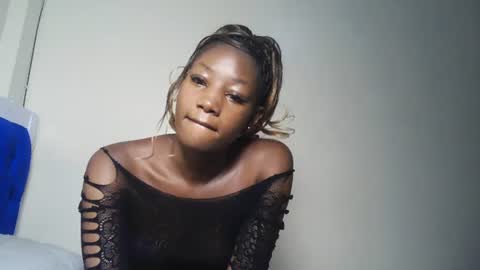 Snapshot of hot_sexxxy_girl chatting on 07-20-26, 12:29 Milly online show from 07-20-26, 12:29