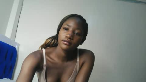 Snapshot of hot_sexxxy_girl chatting on 07-31-26, 12:15 Milly online show from 07-31-26, 12:15