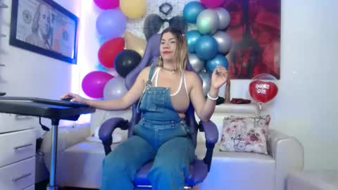 hot sexy bunny online show from 11-22-25, 01:54