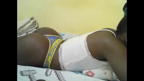 Snapshot of hot_shannia chatting on 05-15-26, 07:48 hot_shannia online show from 05-15-26, 07:48