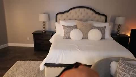 Snapshot of hot_wife_amber chatting on 05-22-26, 03:35 Hot Wife hotwife sexy new milf highclass brunette bigboobs natural mature online show from 05-22-26, 03:35