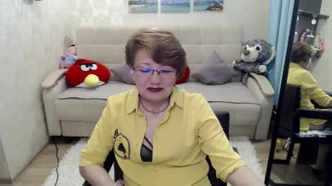 Snapshot of hot_woman04 chatting on 04-23-26, 06:10 Sofia online show from 04-23-26, 06:10