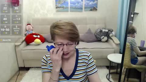 Snapshot of hot_woman04 chatting on 04-28-26, 06:57 Sofia online show from 04-28-26, 06:57