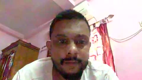 Snapshot of hotakash009 chatting on 06-11-26, 10:02 YourLove21 online show from 06-11-26, 10:02