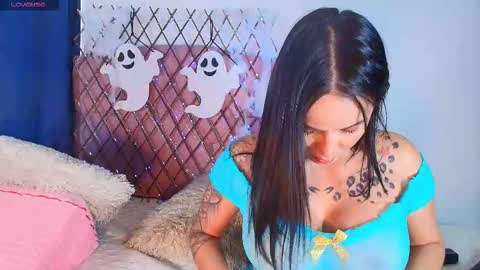 Alana online show from 10-28-25, 12:19