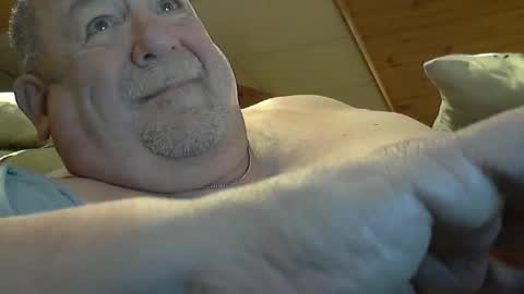 Snapshot of hotandhornyxxx1 chatting on 04-14-26, 05:41 Hot and Horny online show from 04-14-26, 05:41