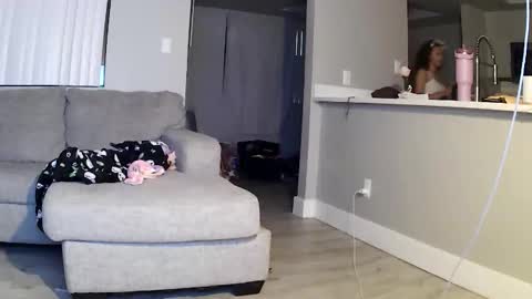 Snapshot of hotasssummer chatting on 03-05-26, 05:14 hotasssummer online show from 03-05-26, 05:14